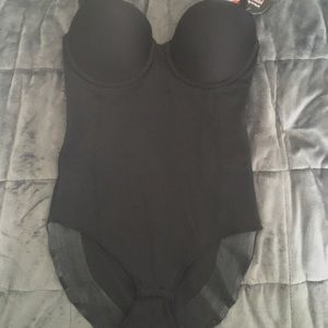 Black Corset Medium Bra 38C Unused